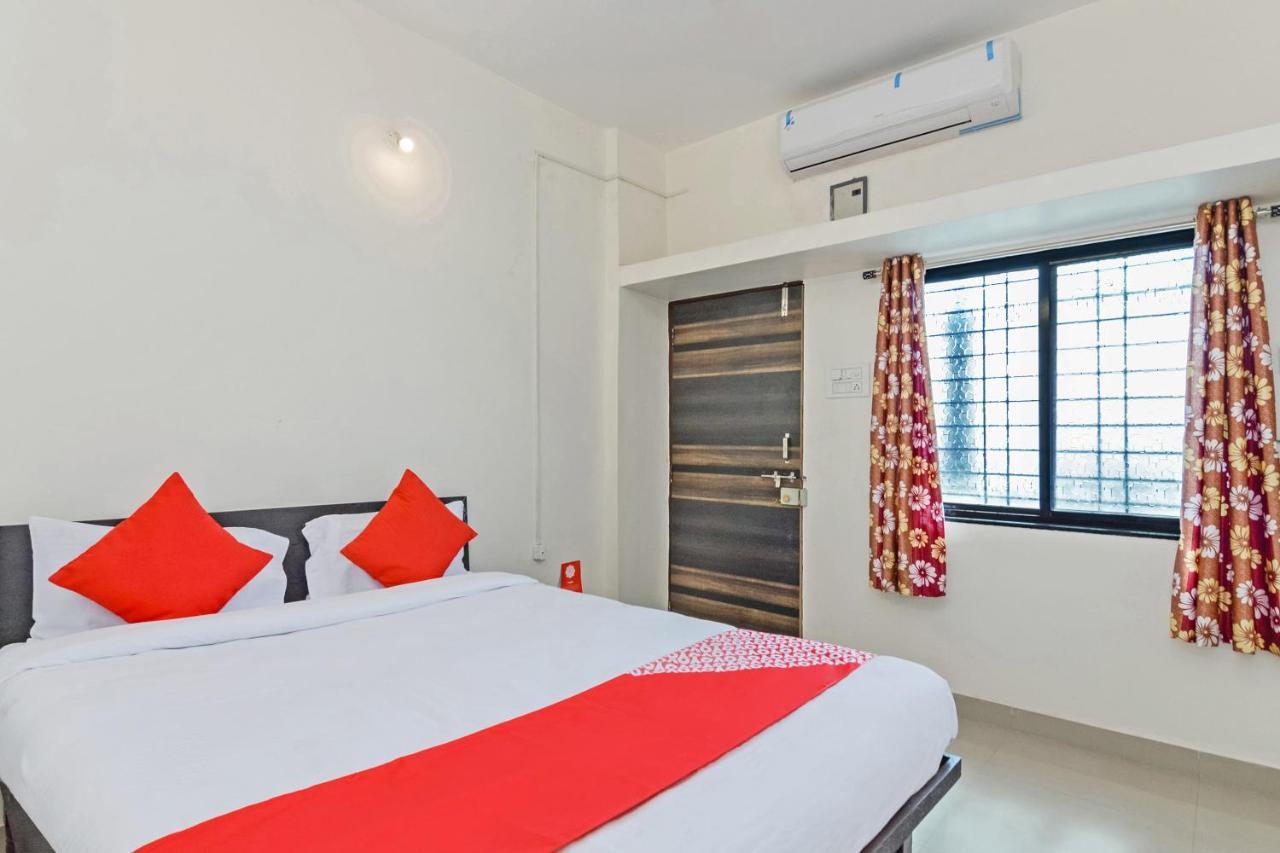 Collection O 24126 Hotel Sai Sagar Dehu Esterno foto